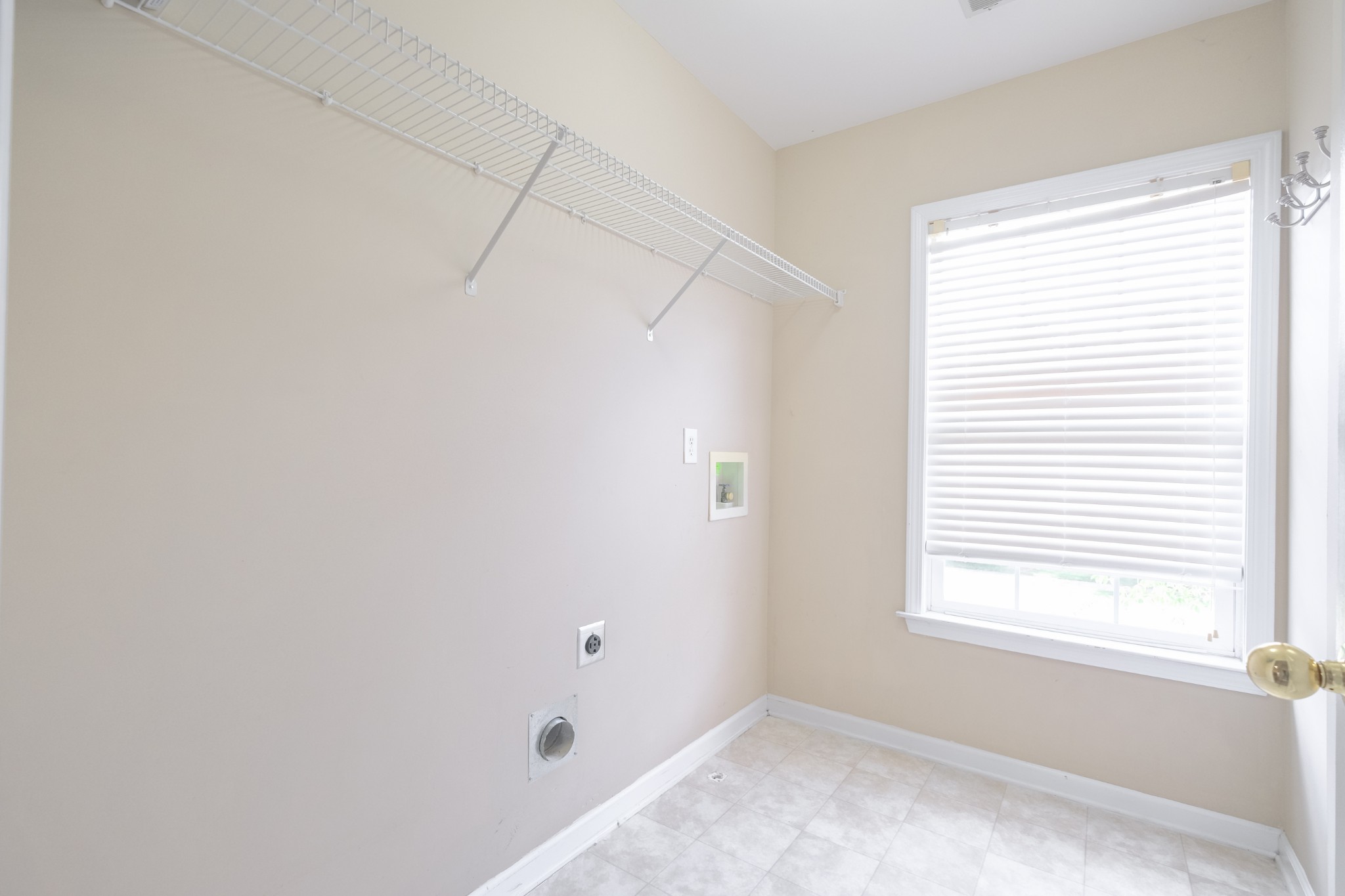 130 Stanwick Drive Franklin, TN 37067 - Photo 28 of 37 a view of a small space with window and closet