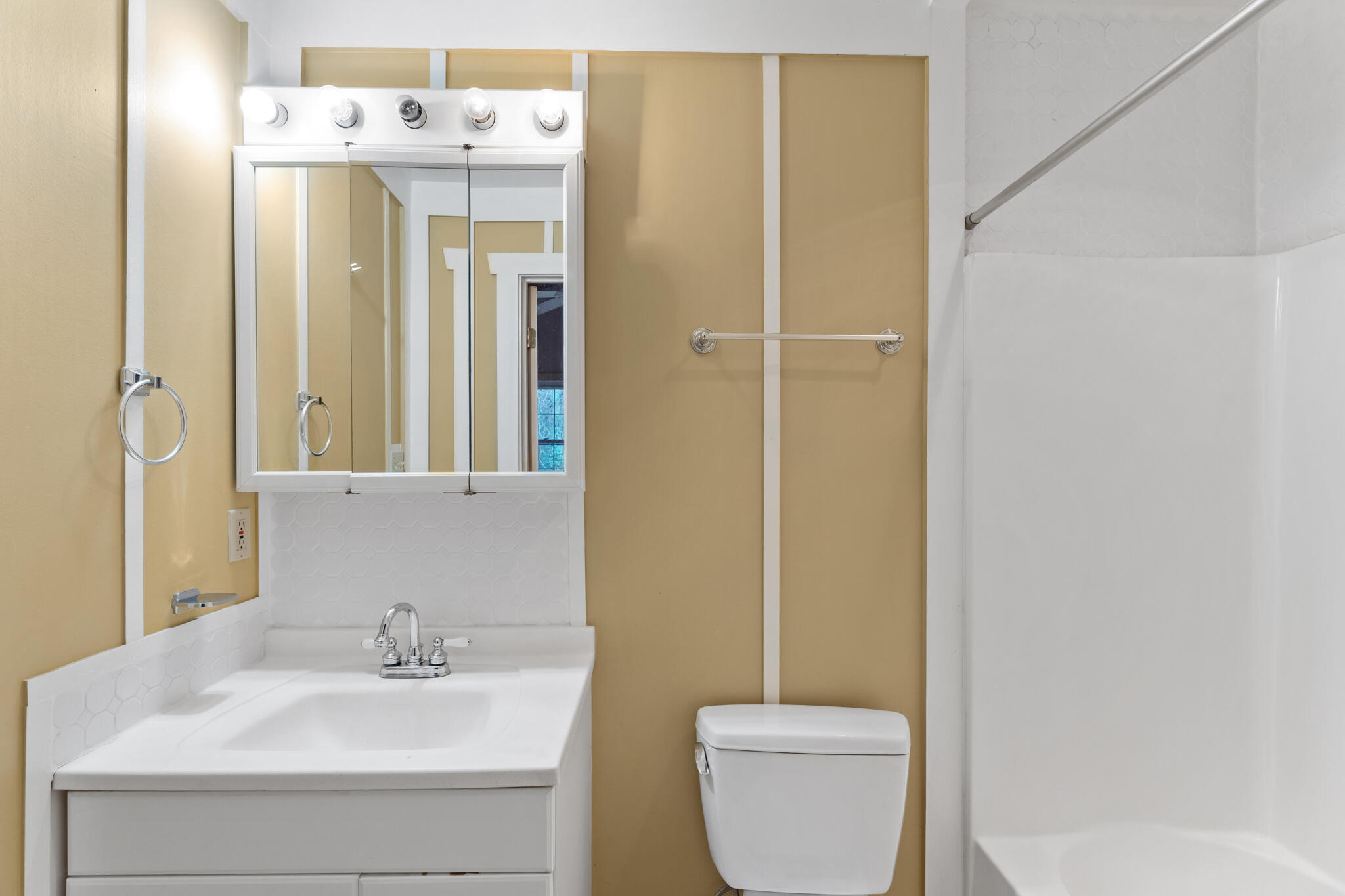 108 Osprey Lane Santa Rosa Beach, FL 32459 - Photo 14 of 40 a bathroom with a sink a toilet and shower