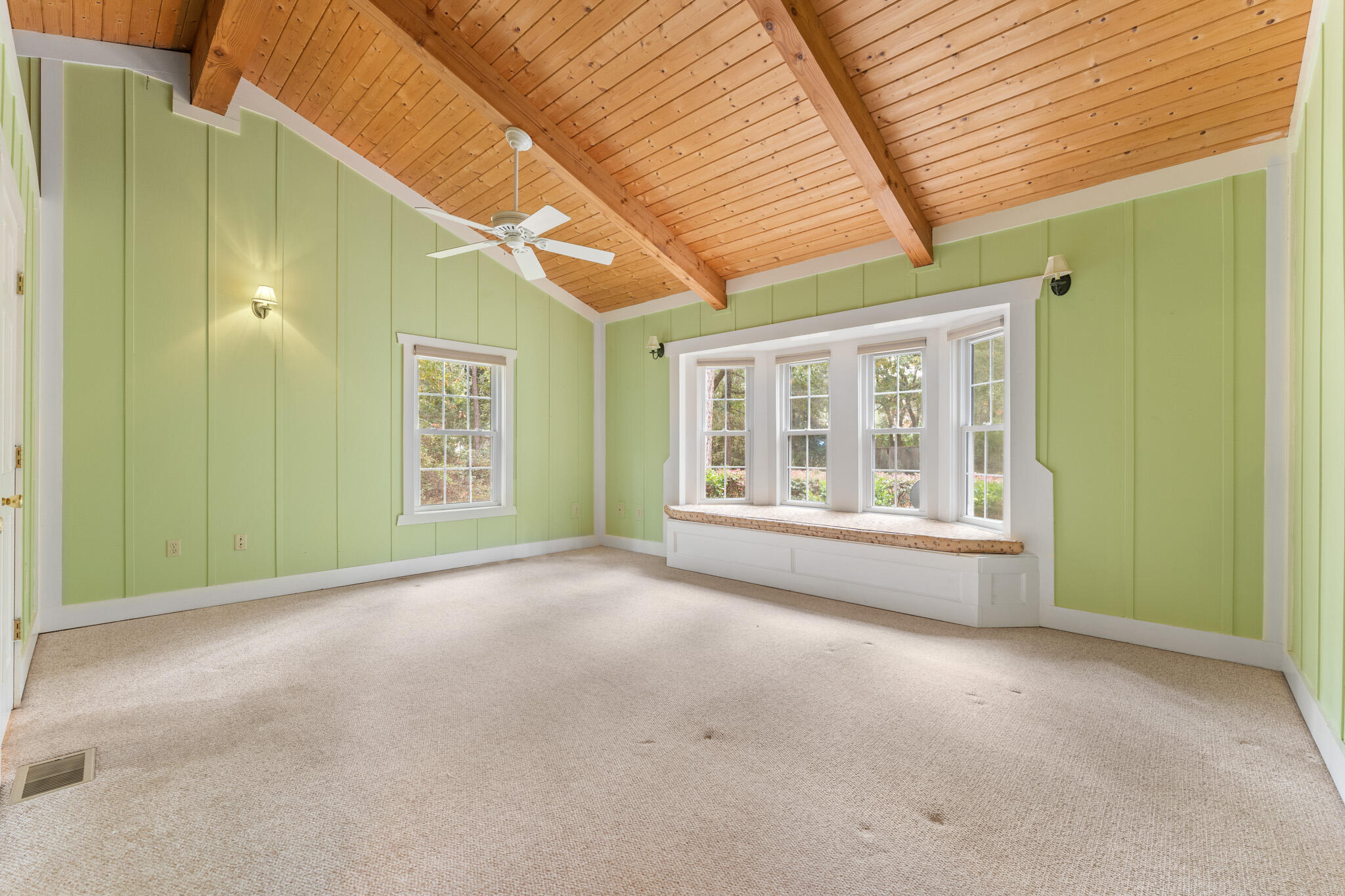 108 Osprey Lane Santa Rosa Beach, FL 32459 - Photo 23 of 40 an empty room with windows