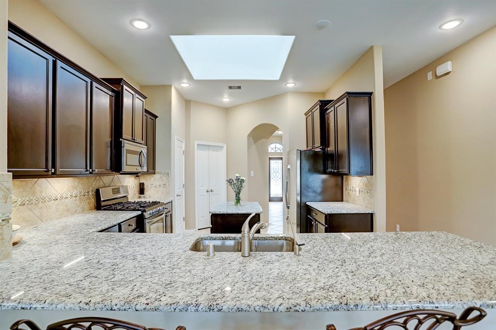 4411 Eclipse Park Court Spring, TX 77389 - Photo 12 of 28