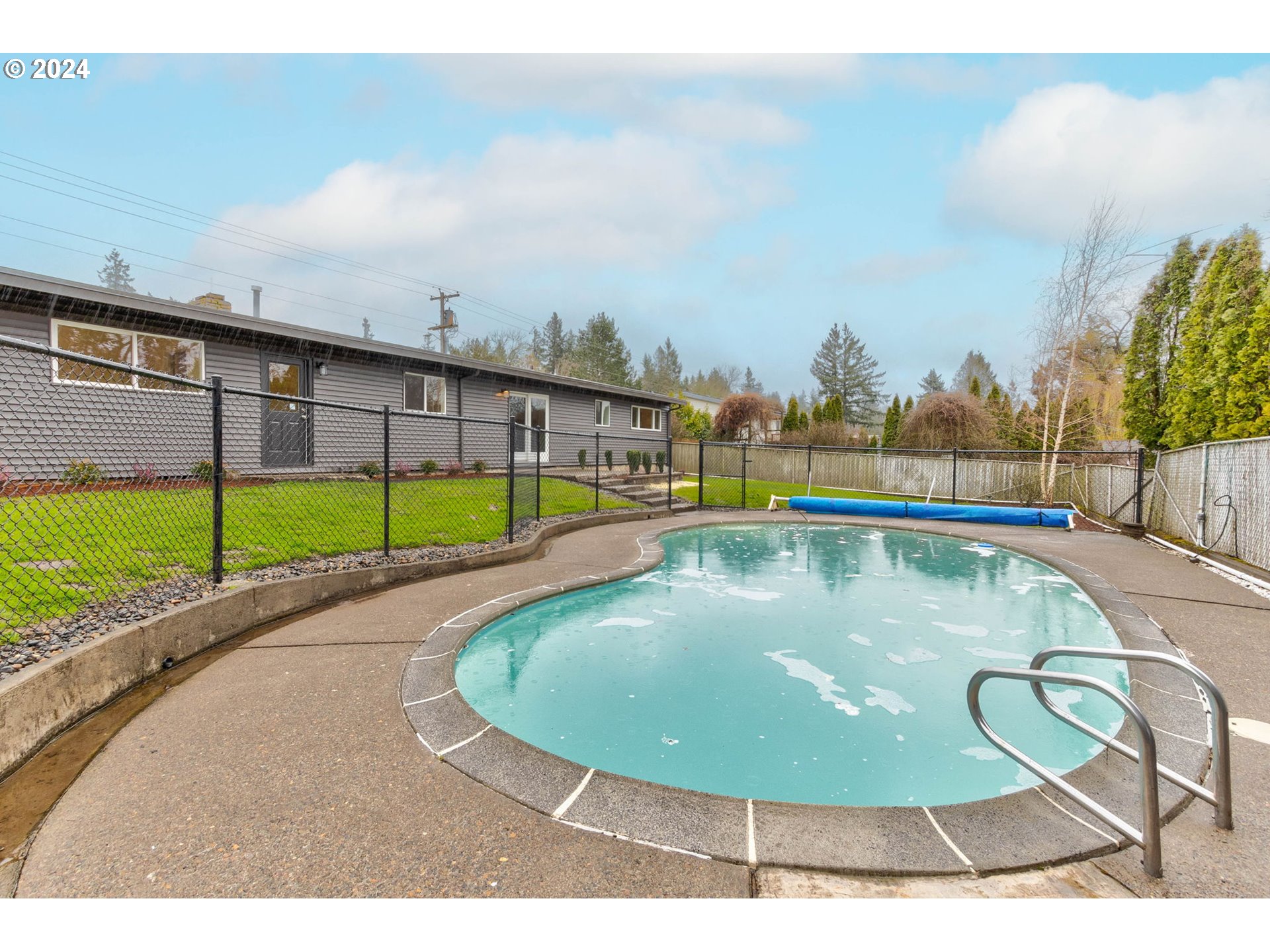 8815 Southwest 69th Avenue Portland, OR 97223 - Photo 36 of 36 a view of a swimming pool