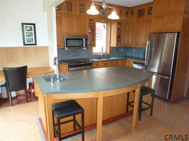 196 Whitehall Road Albany, NY 12209 - Photo 15 of 25 Photo 15