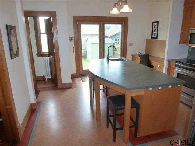 196 Whitehall Road Albany, NY 12209 - Photo 18 of 25 Photo 18
