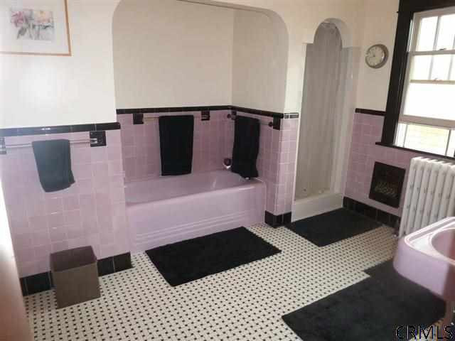 196 Whitehall Road Albany, NY 12209 - Photo 20 of 25 Photo 20