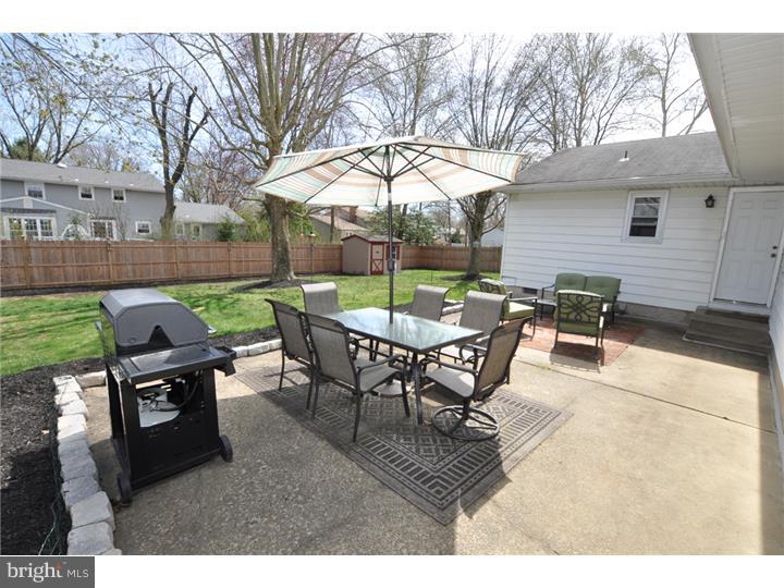 612 Parry Road Cinnaminson, NJ 08077 - Photo 20 of 24 Patio