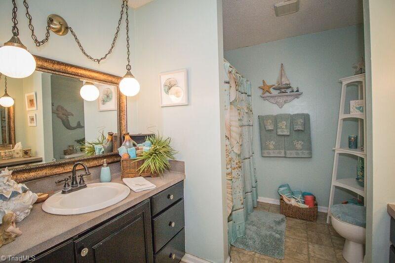 435 Will Snider Road Linwood, NC 27299 - Photo 17 of 30 Gallery Image 17