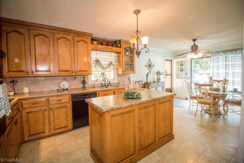 435 Will Snider Road Linwood, NC 27299 - Photo 4 of 30 Gallery Image 4