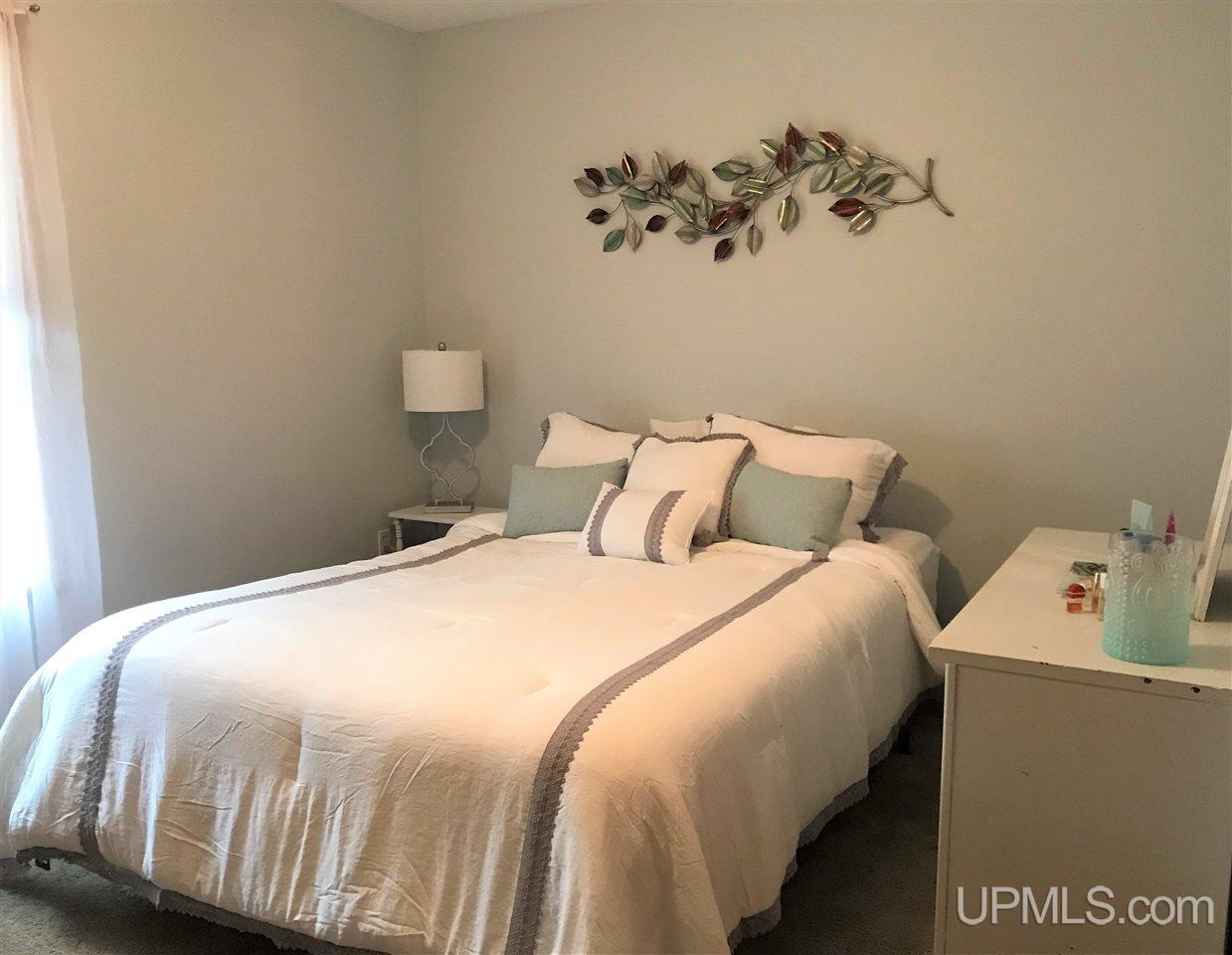 1150 Joliet Road Marquette, MI 49855 - Photo 18 of 29
