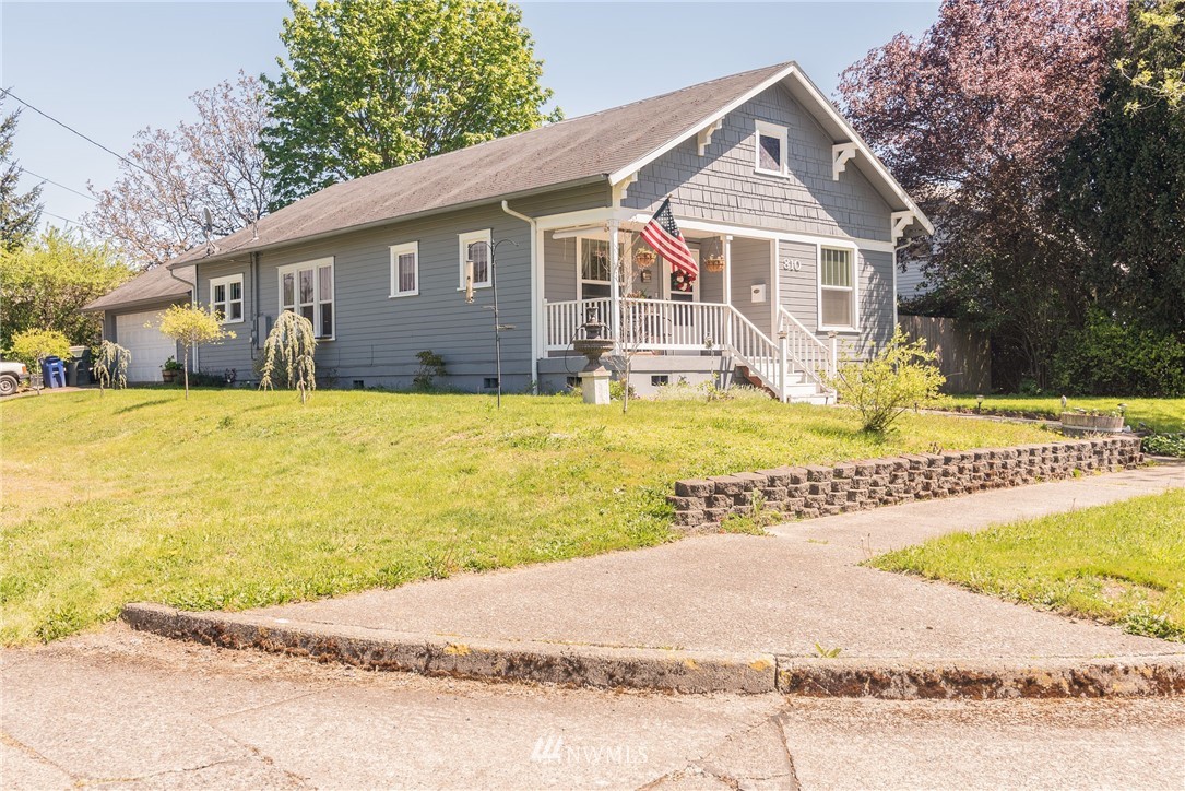 810 Southwest Chehalis Avenue Chehalis, WA 98532 - Photo 1 of 17 Gallery Image 1