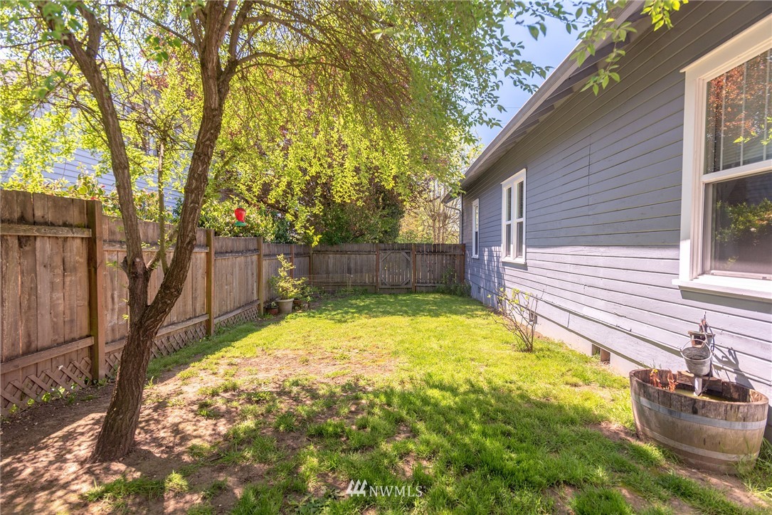 810 Southwest Chehalis Avenue Chehalis, WA 98532 - Photo 12 of 17 Gallery Image 12