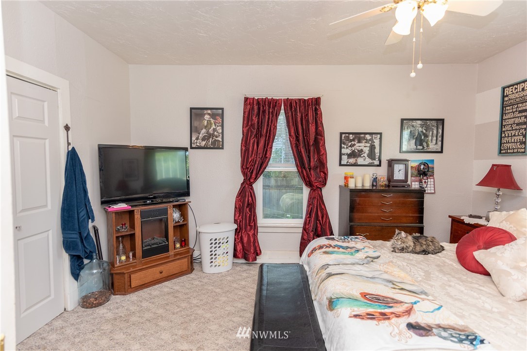 810 Southwest Chehalis Avenue Chehalis, WA 98532 - Photo 6 of 17 Gallery Image 6