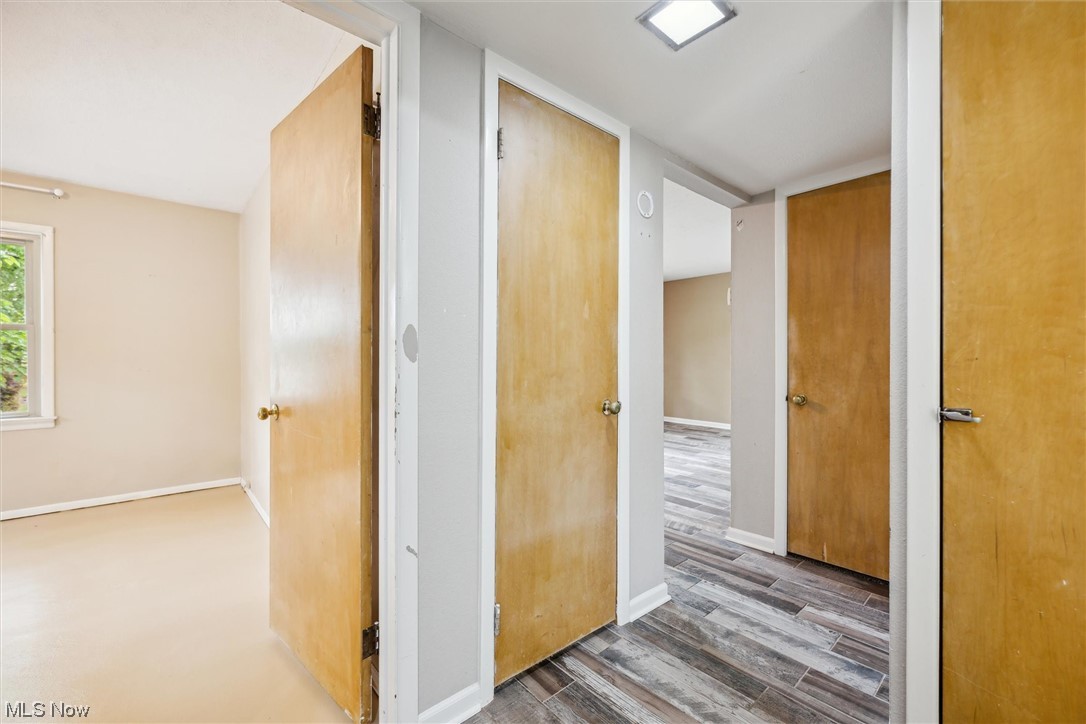 23914 Knickerbocker Road Bay Village, OH 44140 - Photo 19 of 33 Gallery Image 19