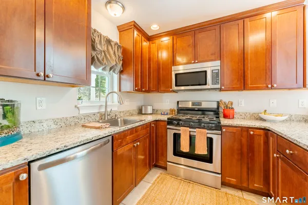 $345,999 | 98 Proulx Street, Unit D, Brooklyn, CT 06234