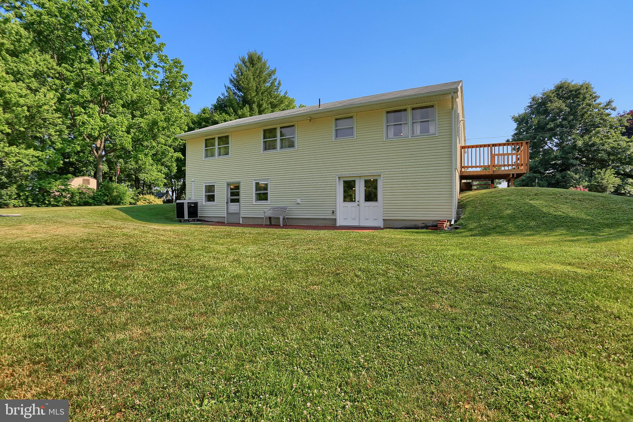 5486 Polktown Road Waynesboro, PA 17268 - Photo 12 of 41 Double doors