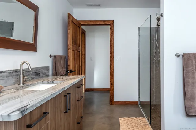 $1,890,000 | 6 Kubish Road, Litchfield, CT 06759