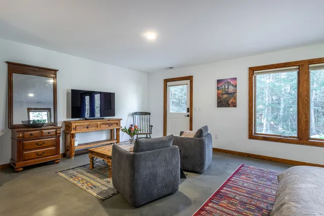 $1,890,000 | 6 Kubish Road, Litchfield, CT 06759