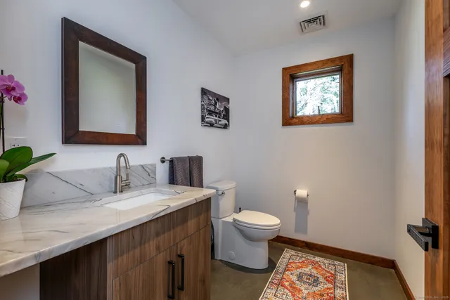 $1,890,000 | 6 Kubish Road, Litchfield, CT 06759