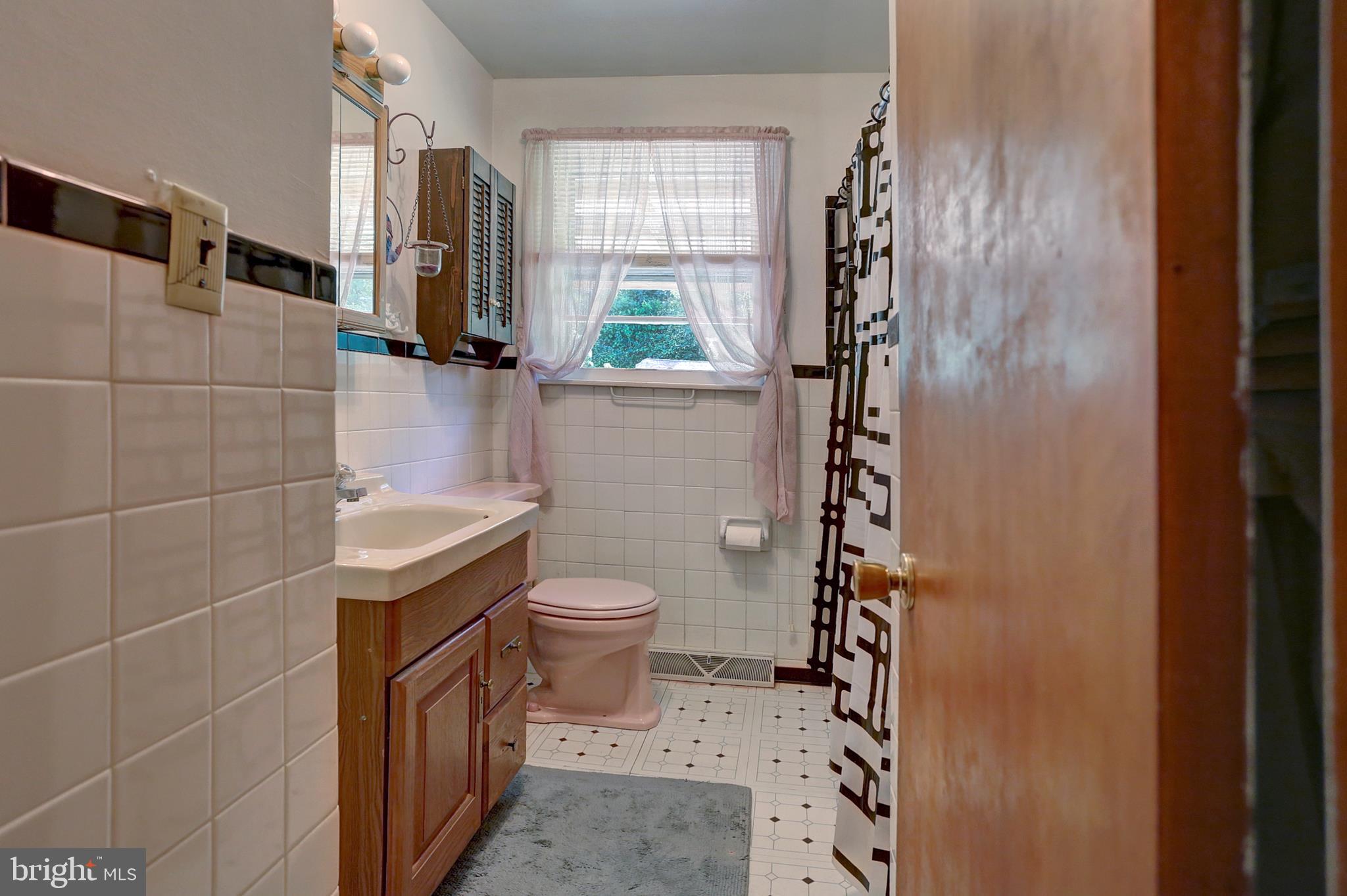 6491 Union Deposit Road Harrisburg, PA 17111 - Photo 27 of 44 Gallery Image 27