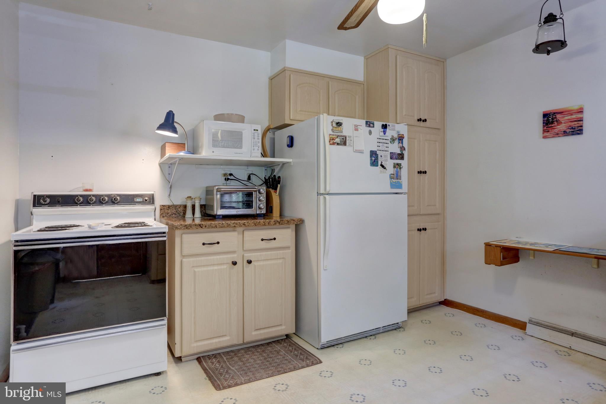 6491 Union Deposit Road Harrisburg, PA 17111 - Photo 4 of 44 Gallery Image 4