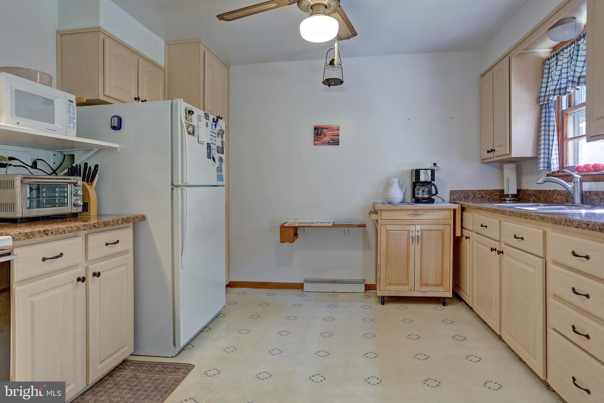 6491 Union Deposit Road Harrisburg, PA 17111 - Photo 7 of 44 Gallery Image 7