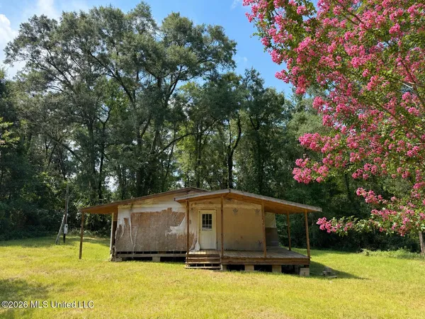 $30,000 | 31 Emmett Meitzler Road, Picayune, MS 39466
