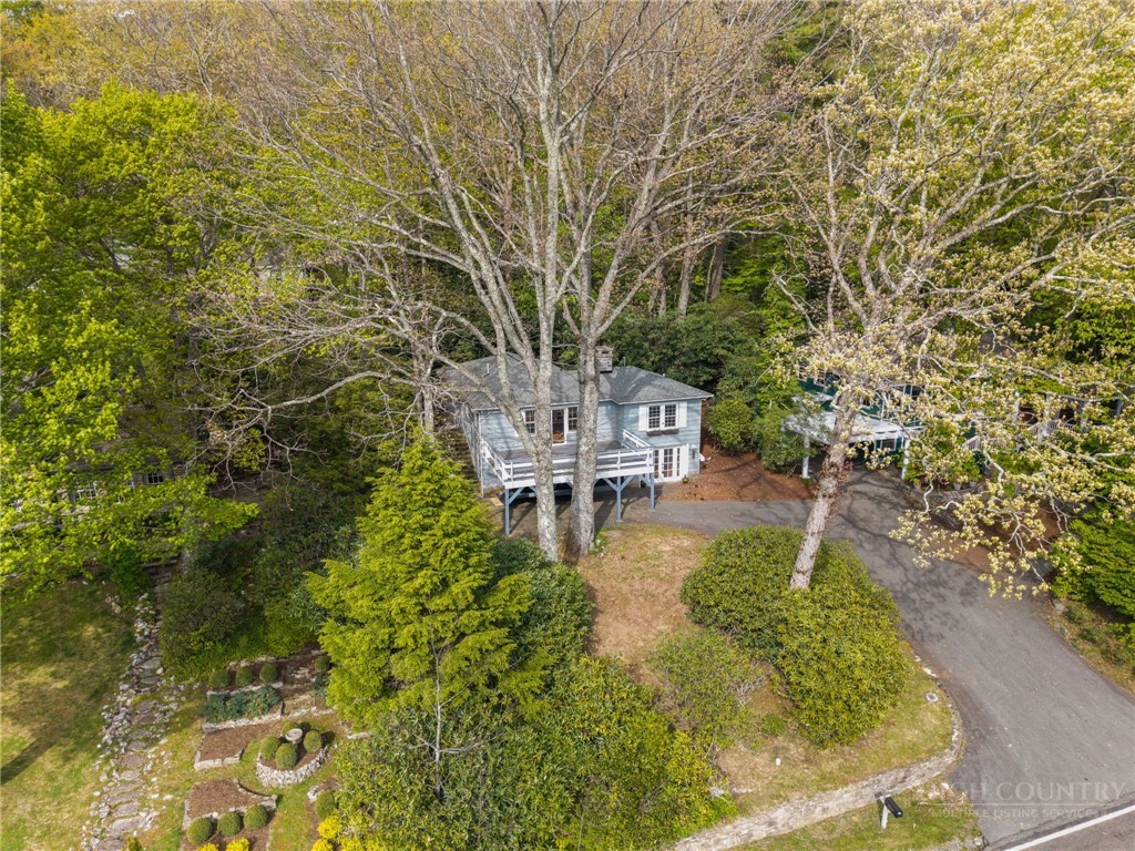 656 Goforth Road Blowing Rock, NC 28605 - Photo 32 of 36 a view of swimming pool with a yard