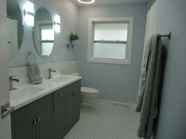 $449,900 | 6711 West Shiawassie Drive, Palos Heights, IL 60463