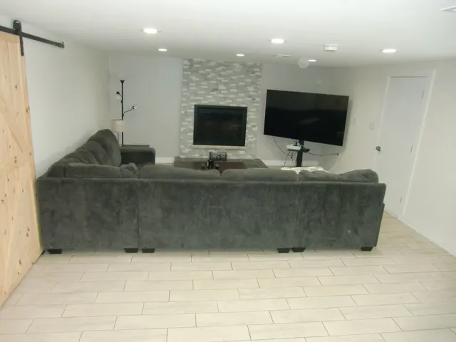 $449,900 | 6711 West Shiawassie Drive, Palos Heights, IL 60463