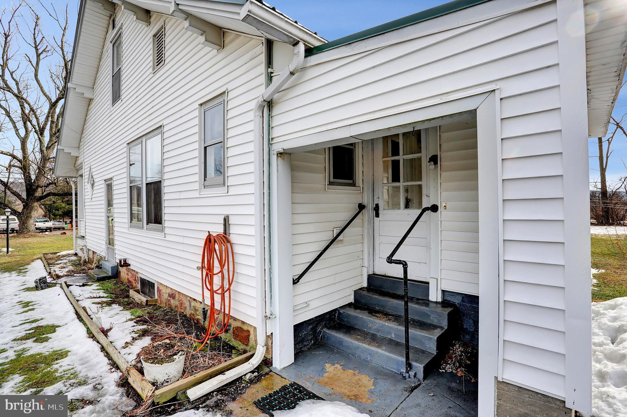 9968 Raccoon Valley Road Millerstown, PA 17062 - Photo 4 of 46 Gallery Image 4