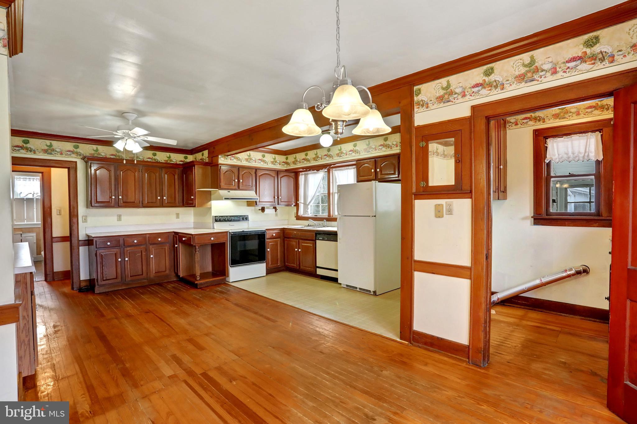 9968 Raccoon Valley Road Millerstown, PA 17062 - Photo 5 of 46 Gallery Image 5