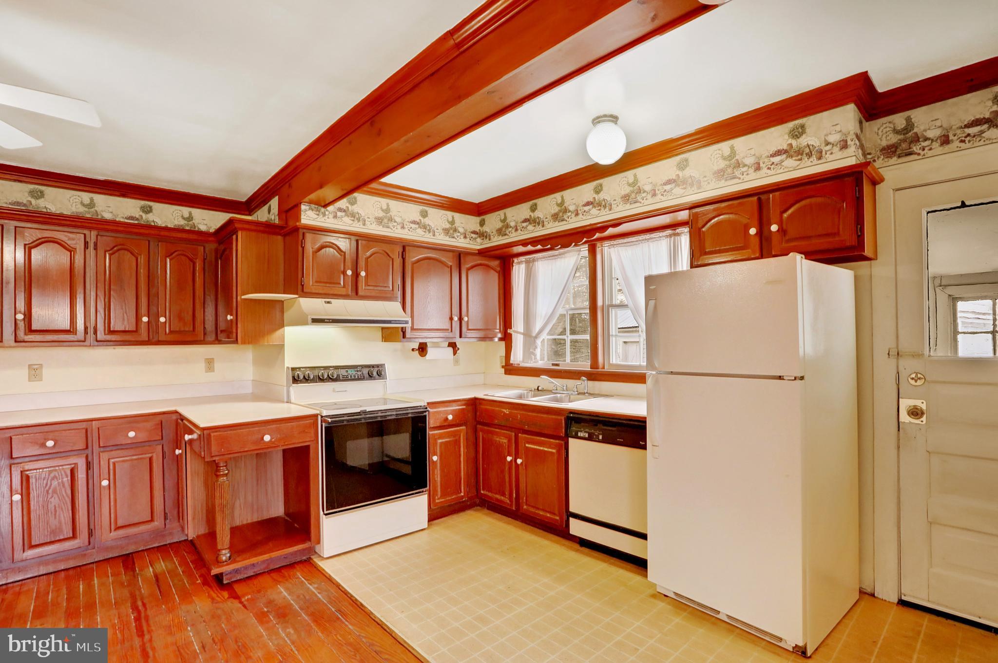 9968 Raccoon Valley Road Millerstown, PA 17062 - Photo 6 of 46 Gallery Image 6