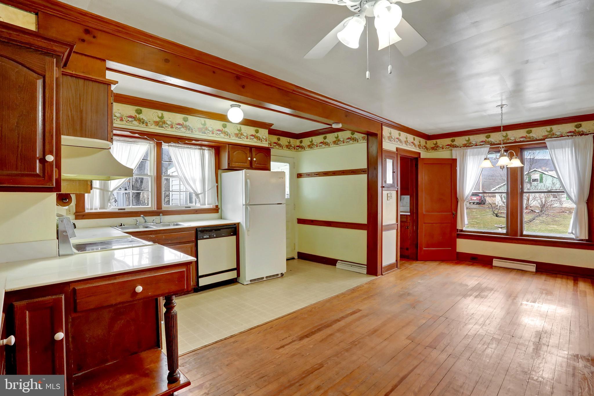 9968 Raccoon Valley Road Millerstown, PA 17062 - Photo 8 of 46 Gallery Image 8