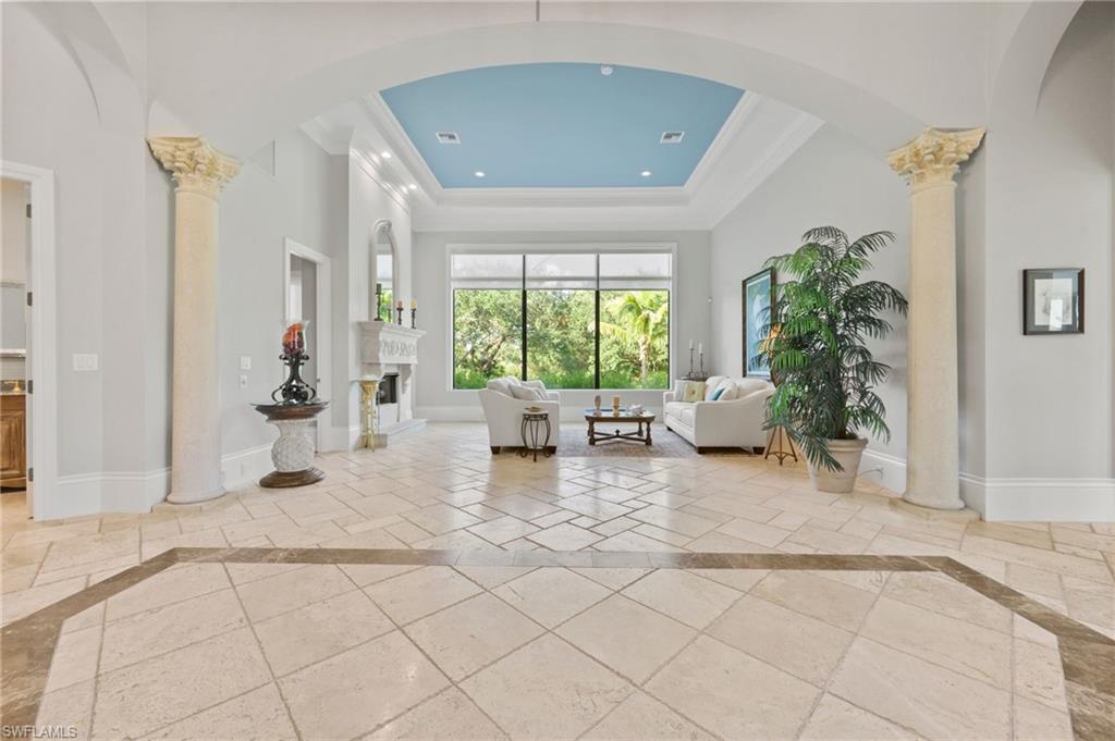 6489 Highcroft Drive Naples, FL 34119 - Photo 5 of 45