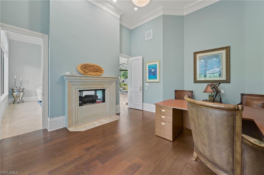 6489 Highcroft Drive Naples, FL 34119 - Photo 7 of 45