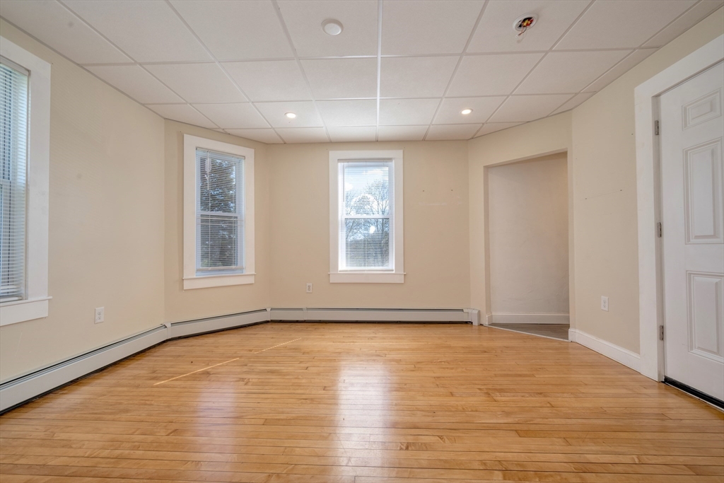456 Beulah Street Whitman, MA 02382 - Photo 2 of 21