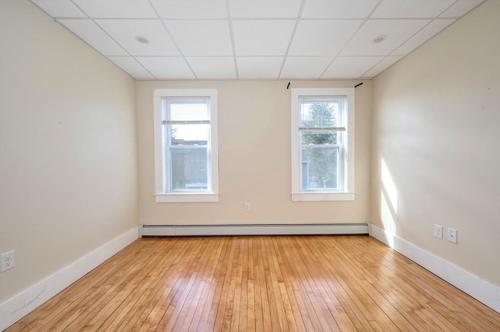 456 Beulah Street Whitman, MA 02382 - Photo 6 of 21