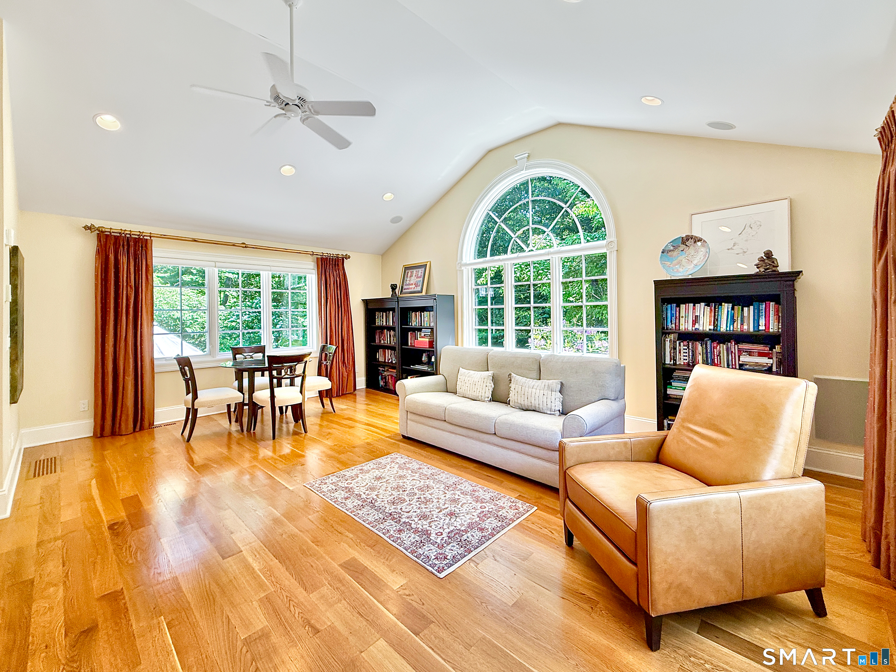 43 Laurel Ledge Road Stamford, CT 06903 - Photo 14 of 25