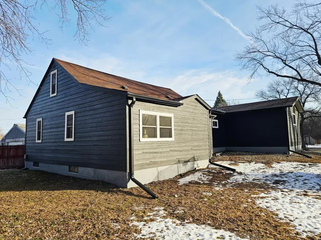 $199,000 | 1309 Porter Road, Montevideo, MN 56265