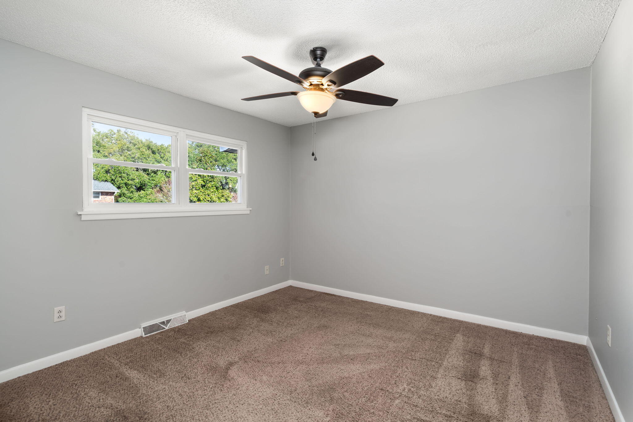 712 Harbor Lane Mount Pleasant, SC 29464 - Photo 21 of 38 15