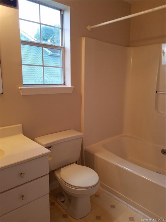 5925 Vernedale Road Charlotte, NC 28212 - Photo 7 of 14 Gallery Image 7