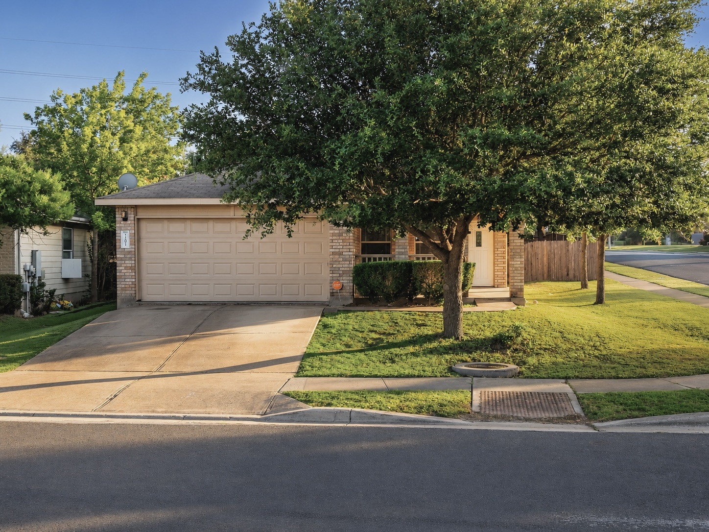 7101 Cayenne Lane Austin, TX 78741 - Photo 1 of 18