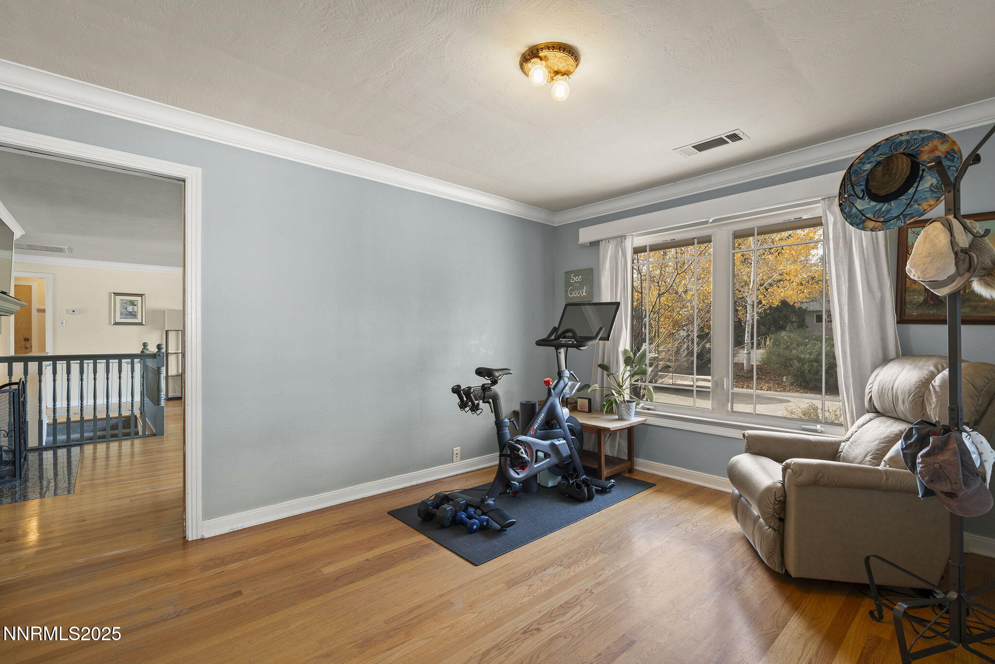 2260 Sunrise Drive Reno, NV 89509 - Photo 16 of 44 a living room with furniture and a window