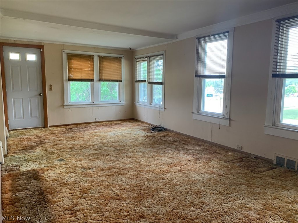 6825 Broadview Road Independence, OH 44131 - Photo 4 of 33