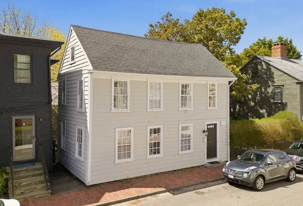 $4,000 | 5 Division Street, Newport, RI 02840