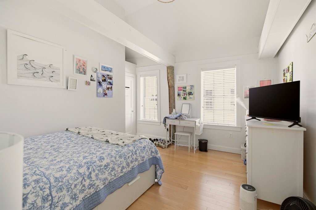 5 Division Street Newport, RI 02840 - Photo 18 of 36