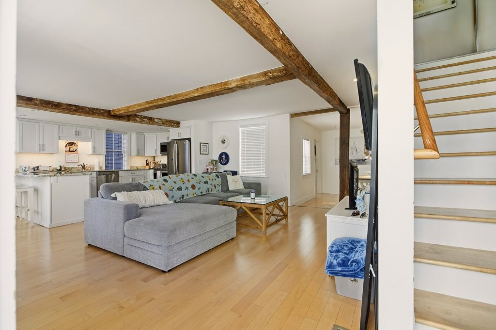 5 Division Street Newport, RI 02840 - Photo 2 of 36