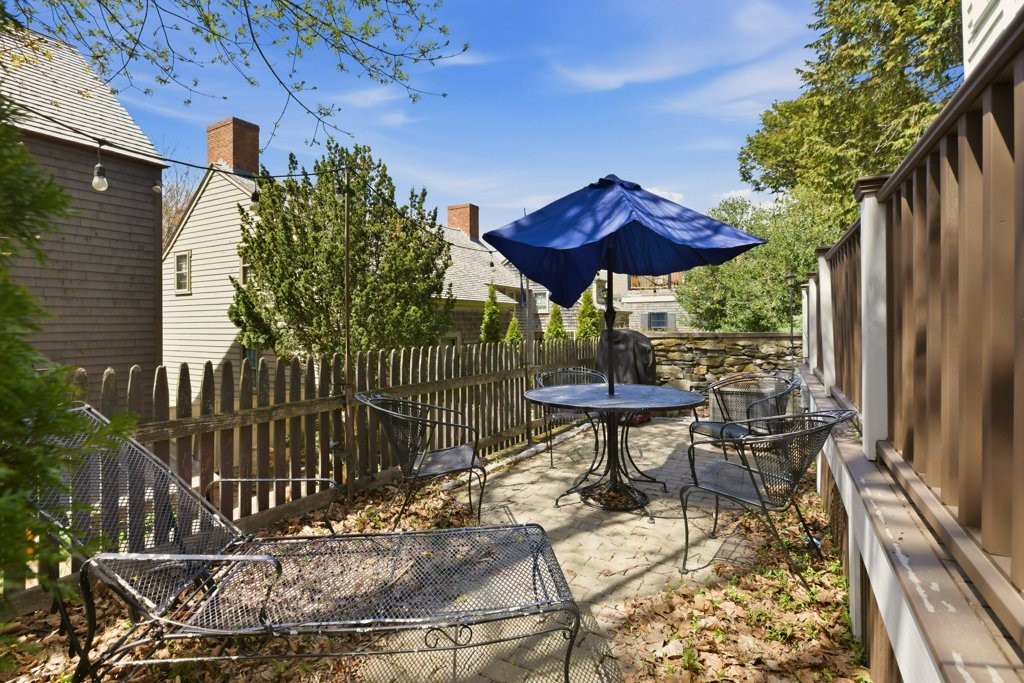 5 Division Street Newport, RI 02840 - Photo 30 of 36