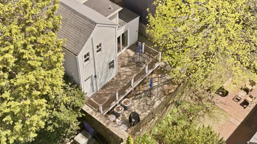 5 Division Street Newport, RI 02840 - Photo 32 of 36