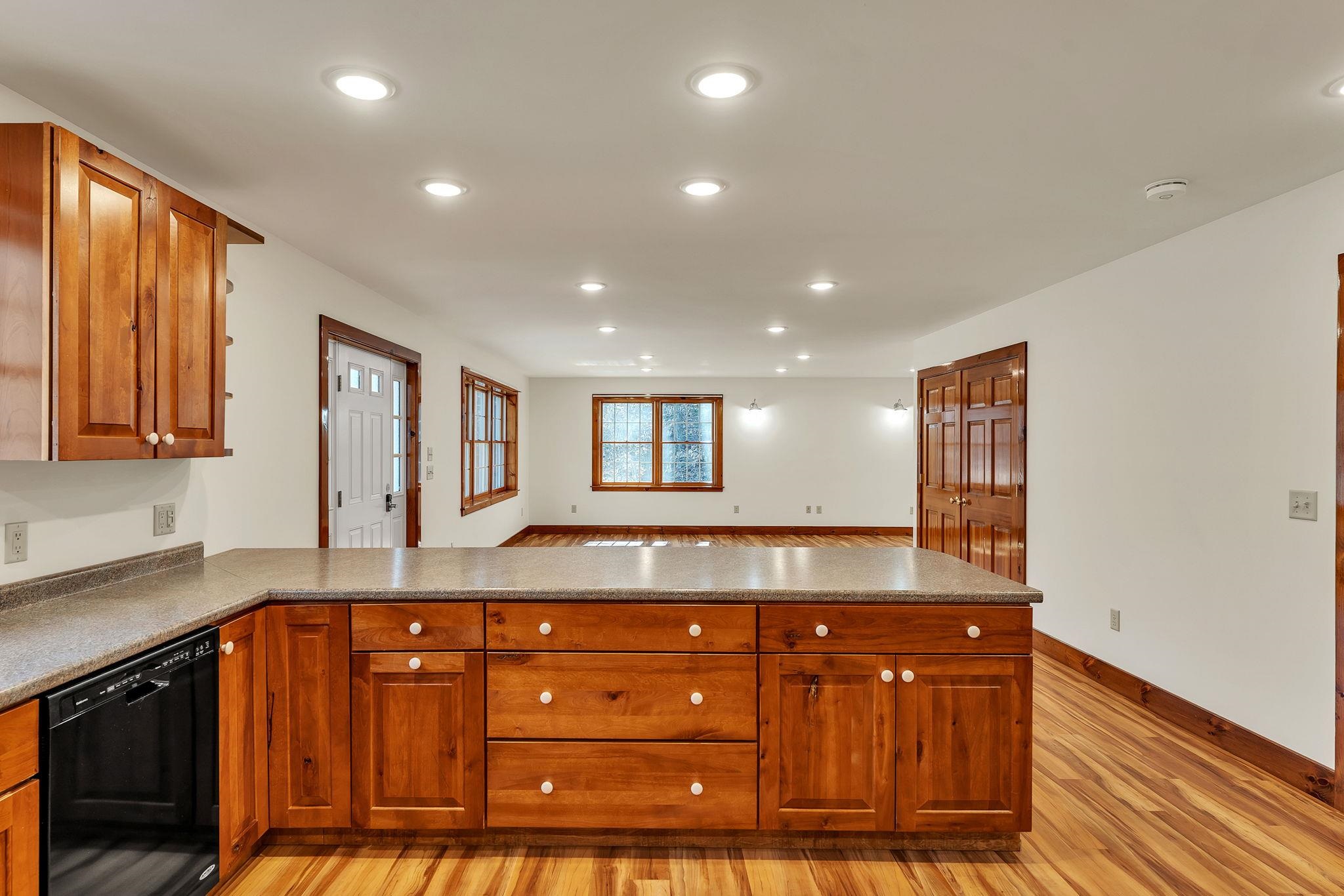 123 River Road Lyme, NH 03768 - Photo 8 of 45