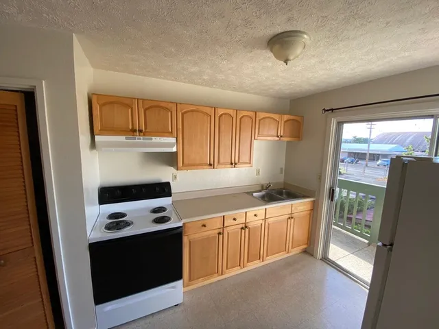 $225,000 | 464 Kalanikoa Street, Unit 206, Hilo, HI 96720